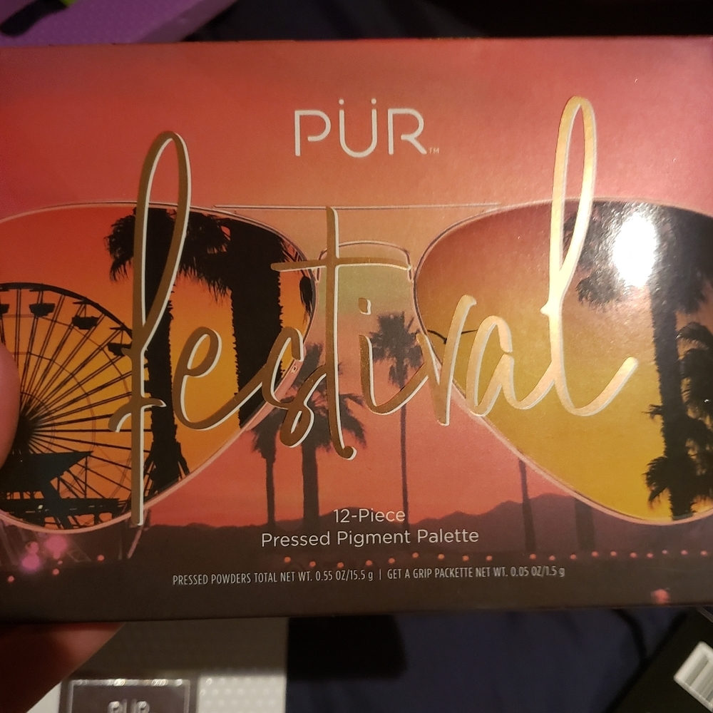 *NEW*Pur Festival 12 color eyeshadow pallete